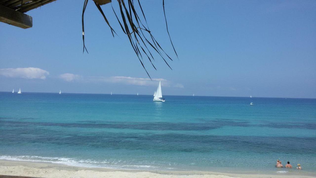 Sul Mare Capo Vaticano